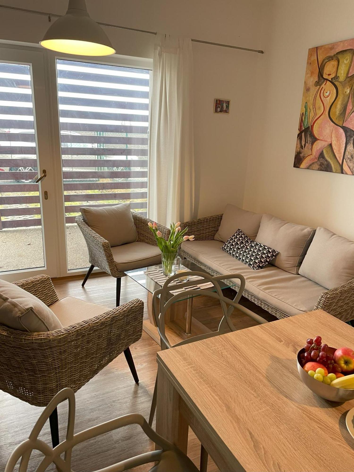Apartmany Dolni Dunajovice Ngoại thất bức ảnh
